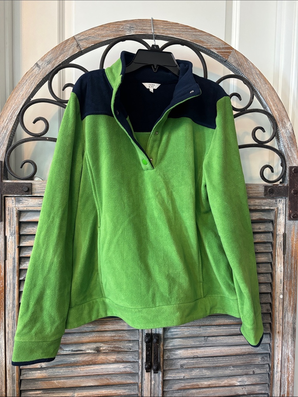 crown & ivy Green Pullover with Navy Yoke
